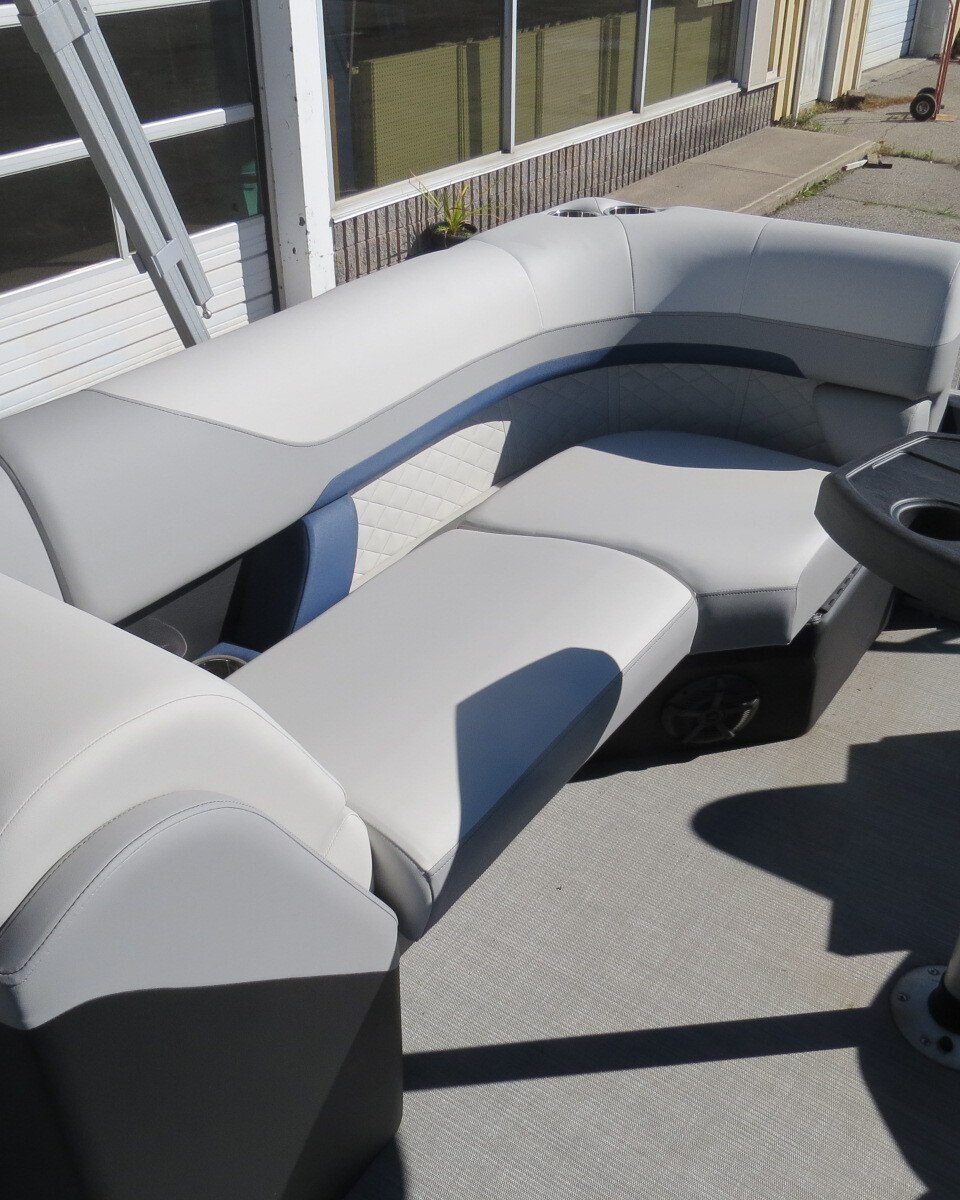 2024 Lowe Boats SS 270 EW