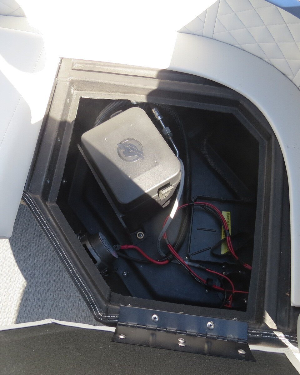 2024 Lowe Boats SS 270 EW