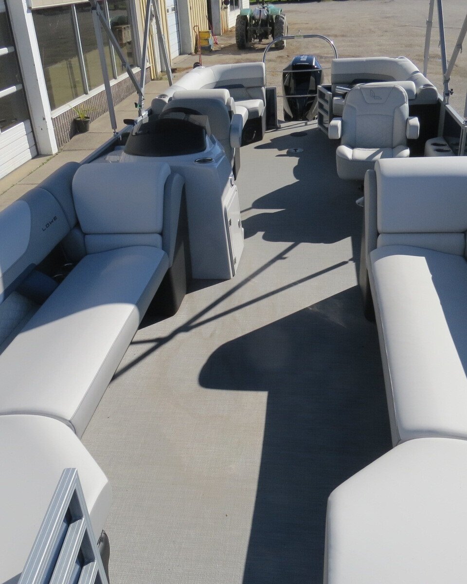 2024 Lowe Boats SS 270 EW