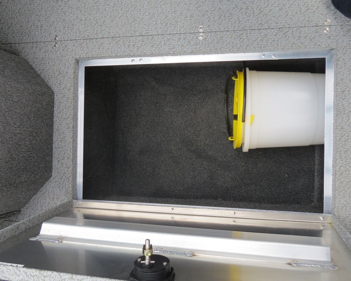 2025 Lowe Boats FM 1800 WT