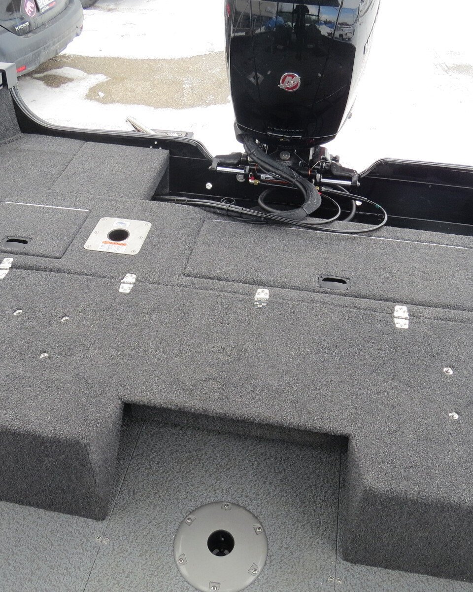 2025 Lowe Boats FM 1800 WT