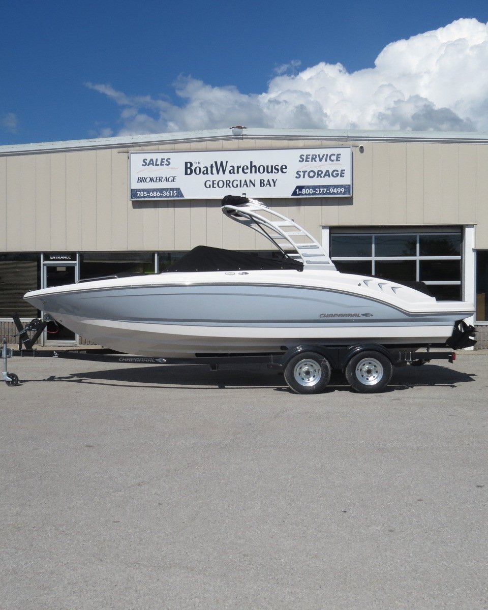 2025 Chaparral 23 SSI