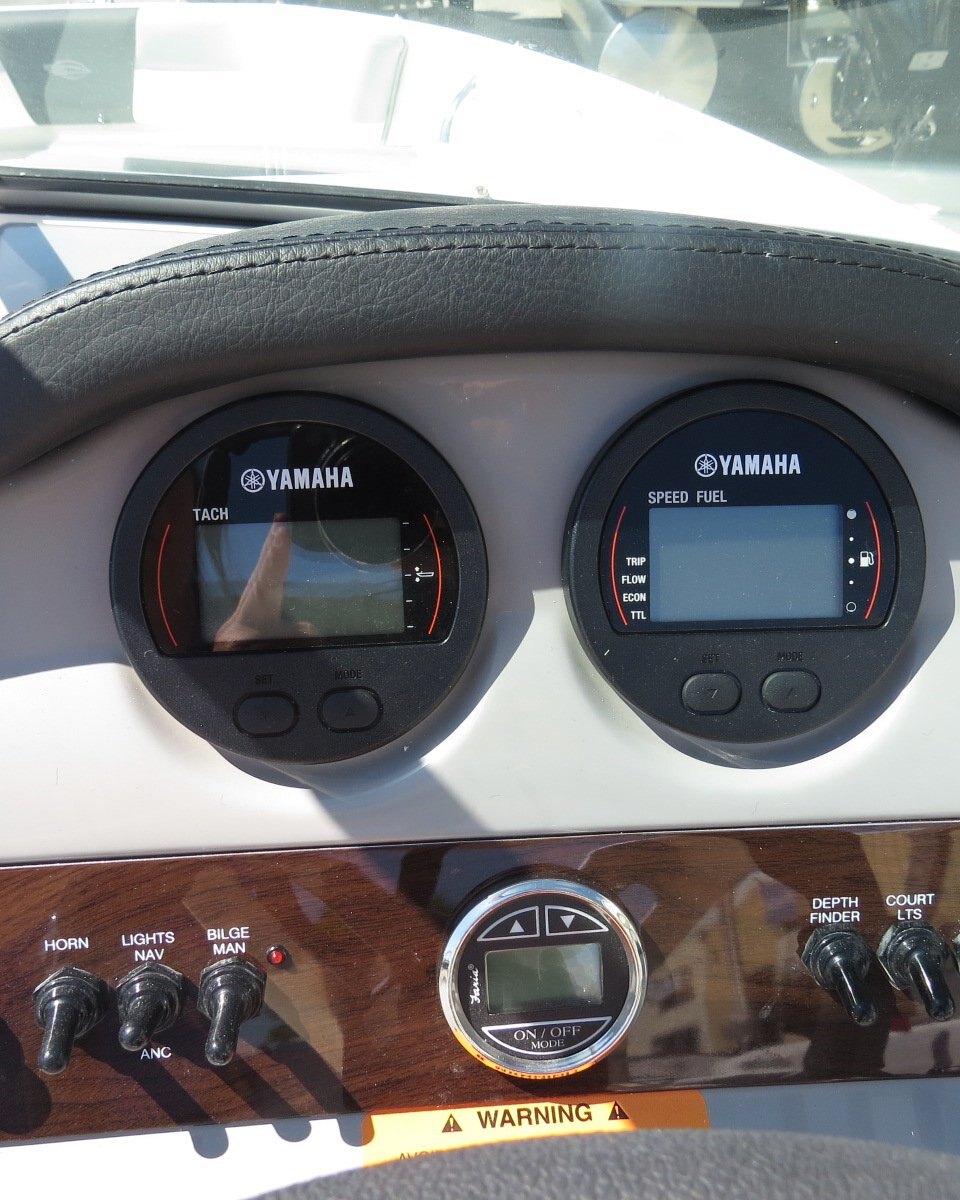 2025 Chaparral 19 SSI OB