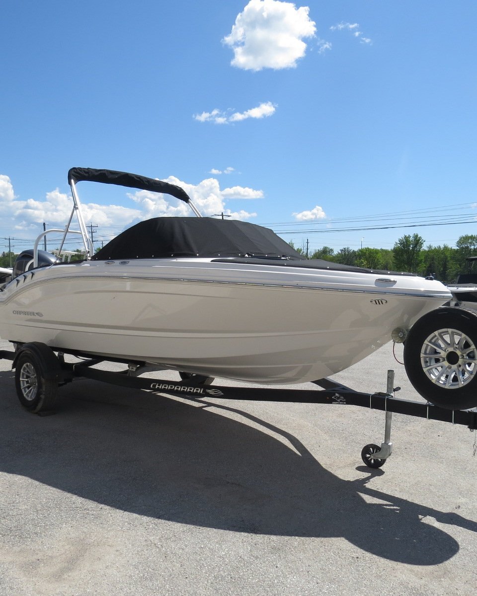 2025 Chaparral 19 SSI OB