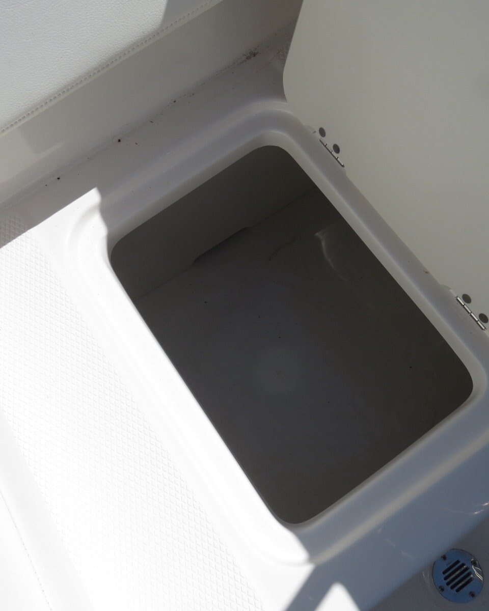 2025 Chaparral 19 SSI OB