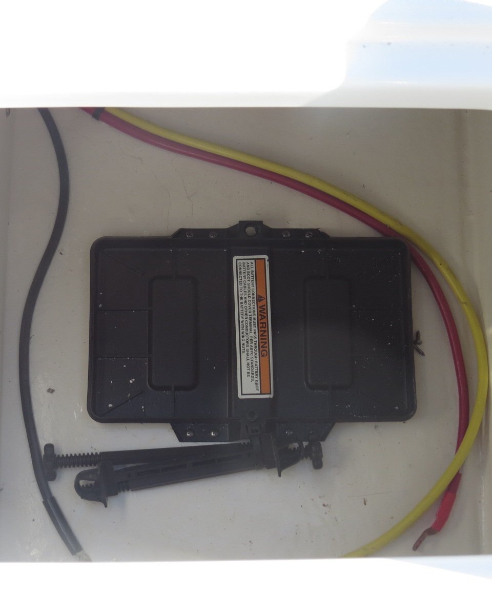 2025 Chaparral 19 SSI OB