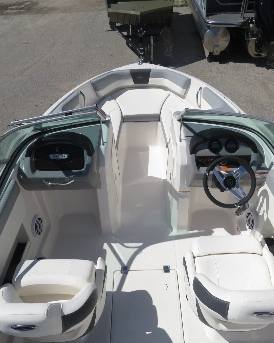 2025 Chaparral 19 SSI OB