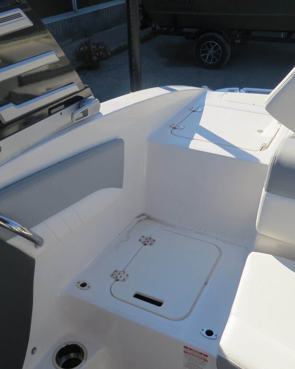 2025 Chaparral 21 SSI