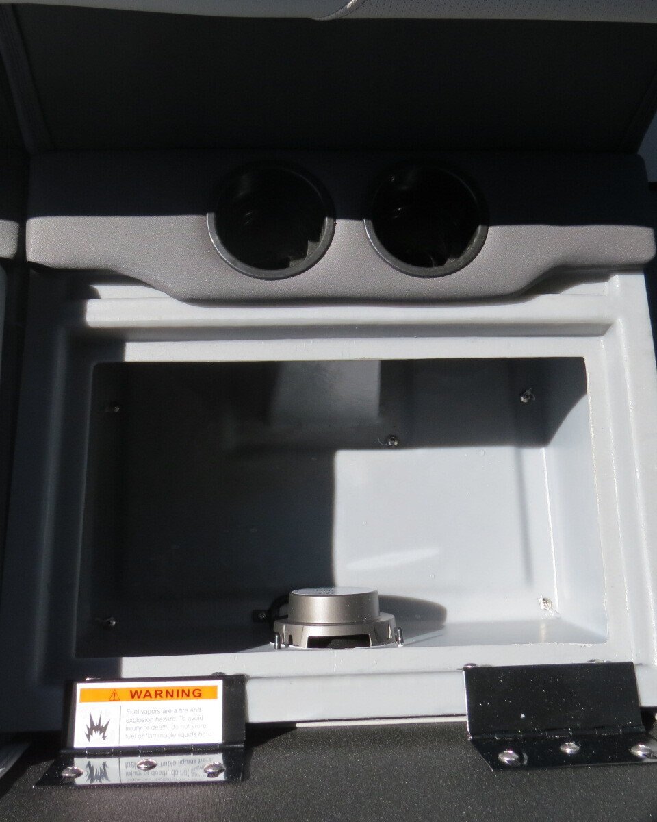 2025 Lowe Boats LS210