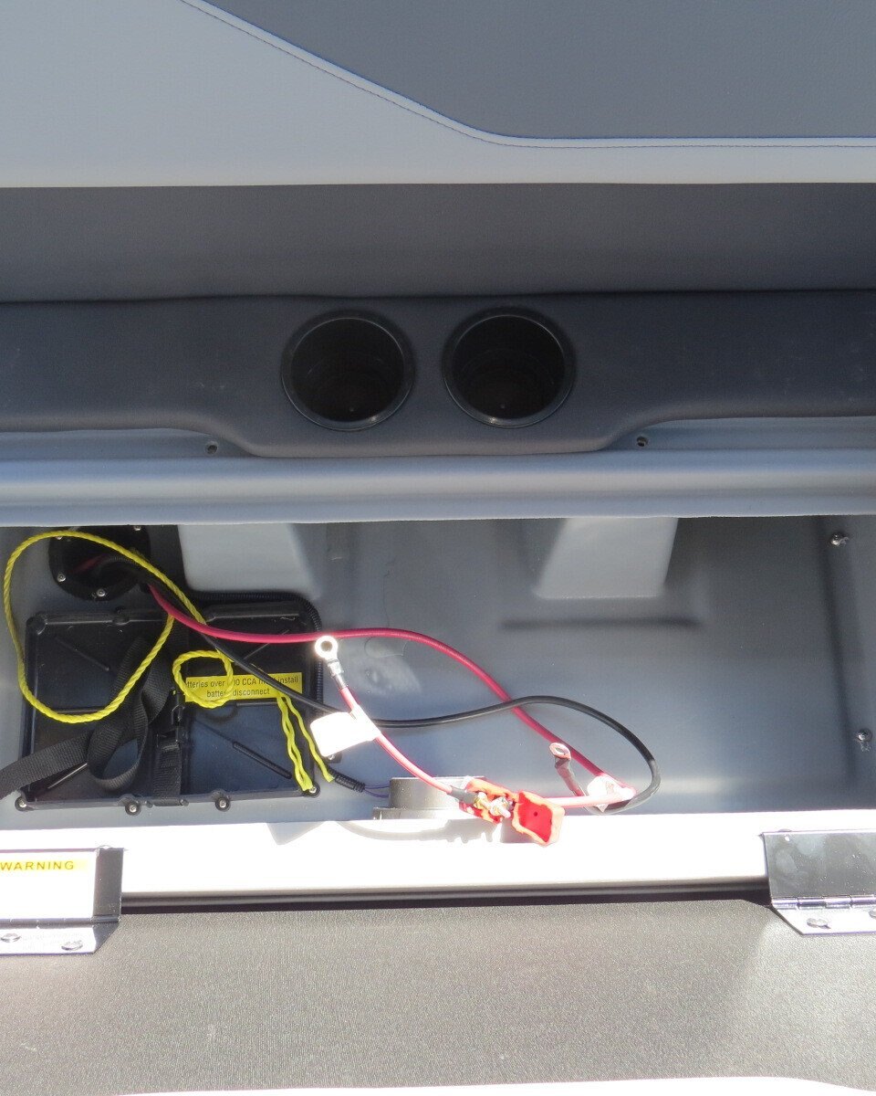 2025 Lowe Boats LS210