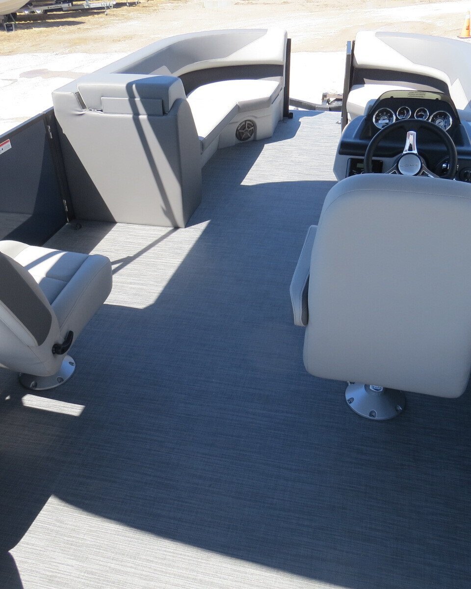 2025 Lowe Boats LS210