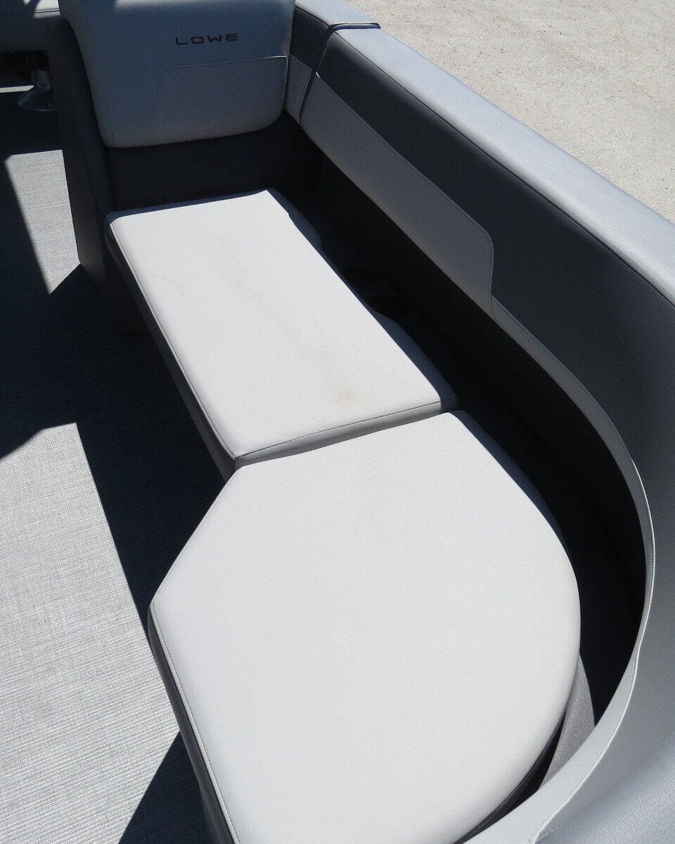 2025 Lowe Boats LS210