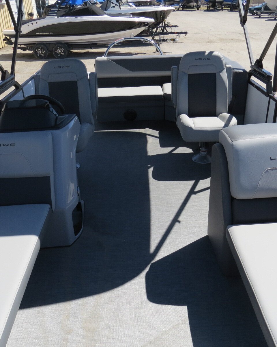 2025 Lowe Boats LS210