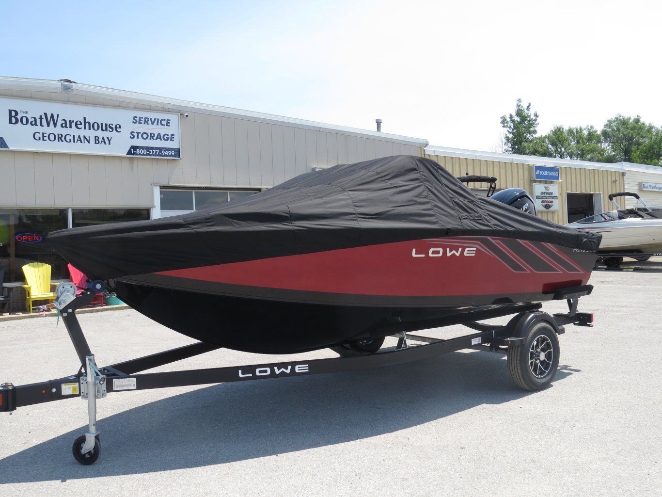 2025 LOWE BOATS FISH & SKI 1700