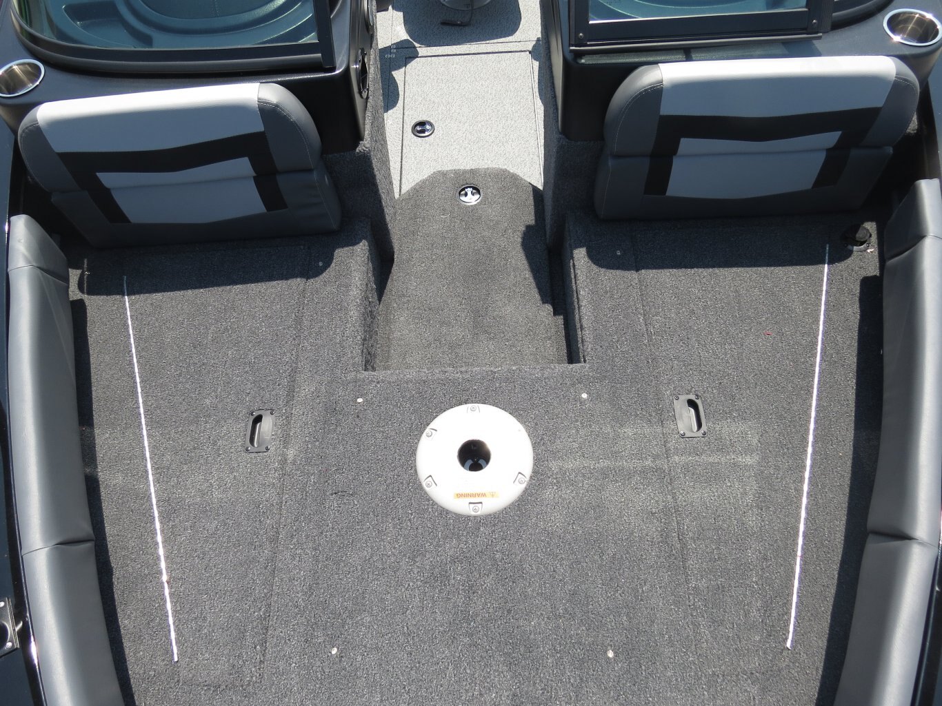 2025 LOWE BOATS FISH & SKI 1700