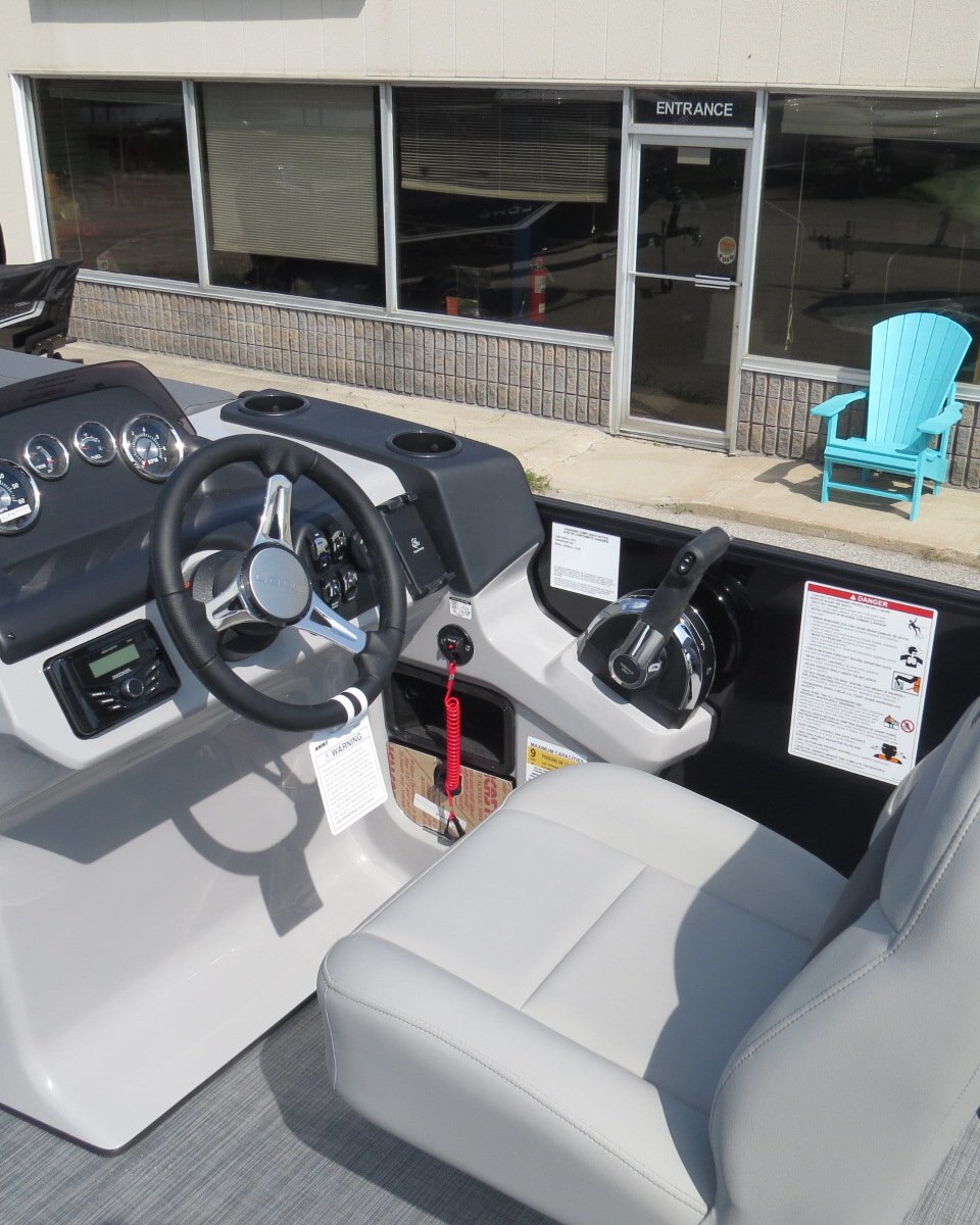 2026 LOWE BOATS LS 190