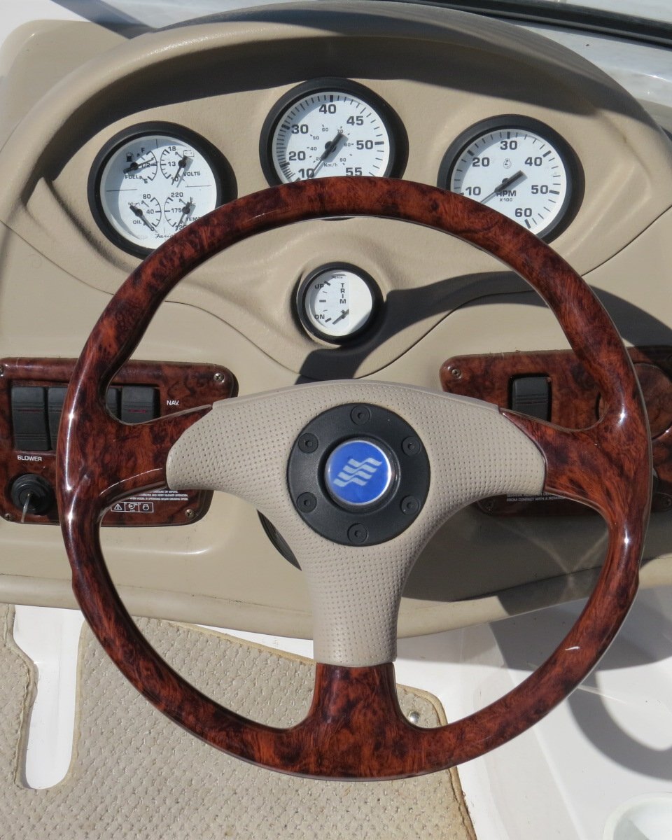 2005 FOUR WINNS H180LE