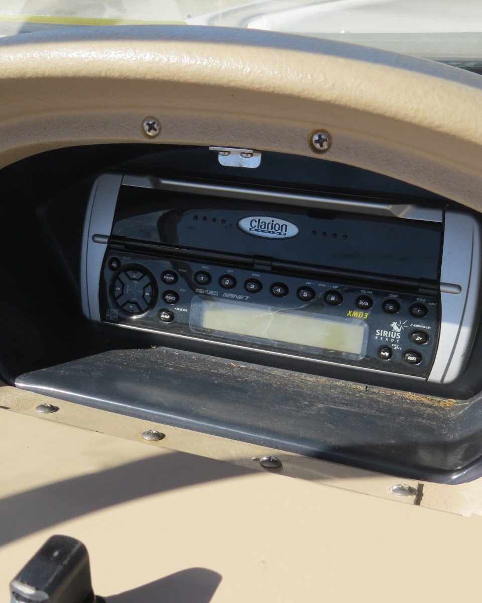 2005 FOUR WINNS H180LE