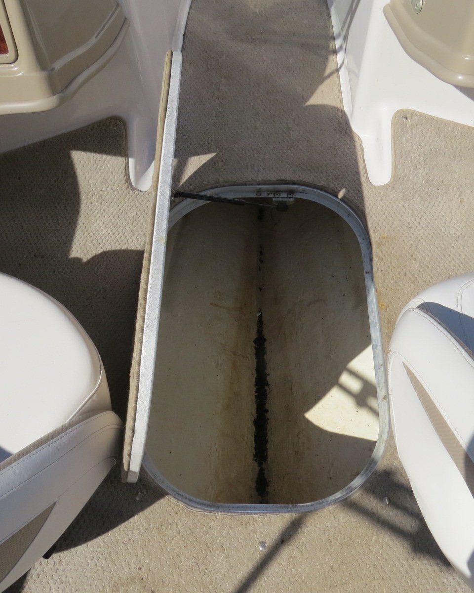 2005 FOUR WINNS H180LE