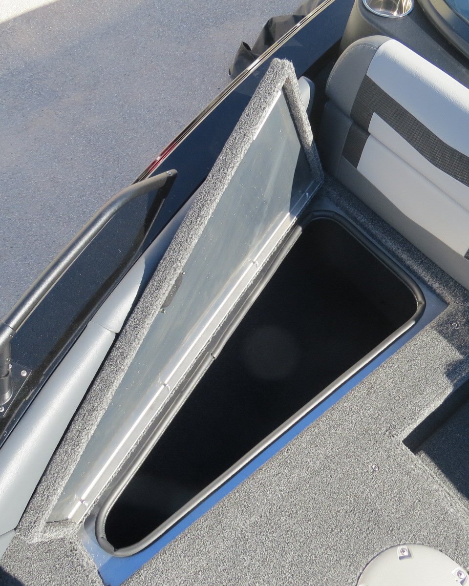 2025 LOWE BOATS FISH & SKI 1700