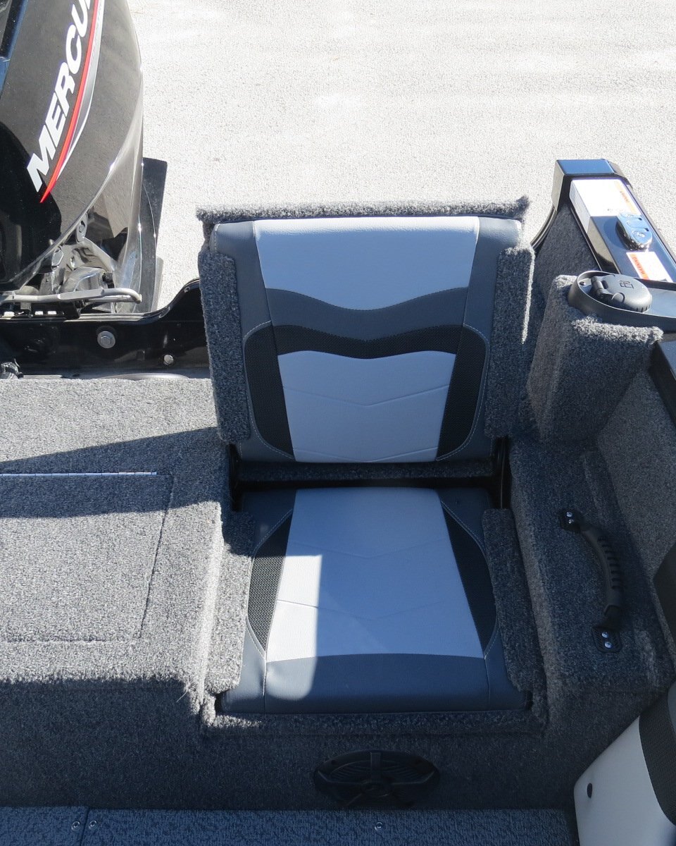 2025 LOWE BOATS FISH & SKI 1700