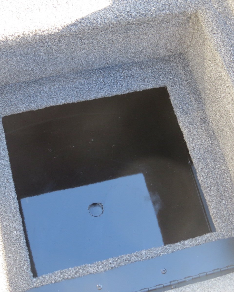 2025 LOWE BOATS FISH & SKI 1700