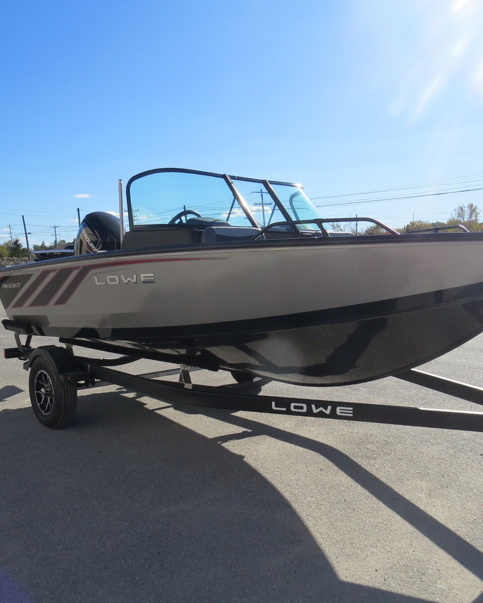 2025 LOWE BOATS FISH & SKI 1700