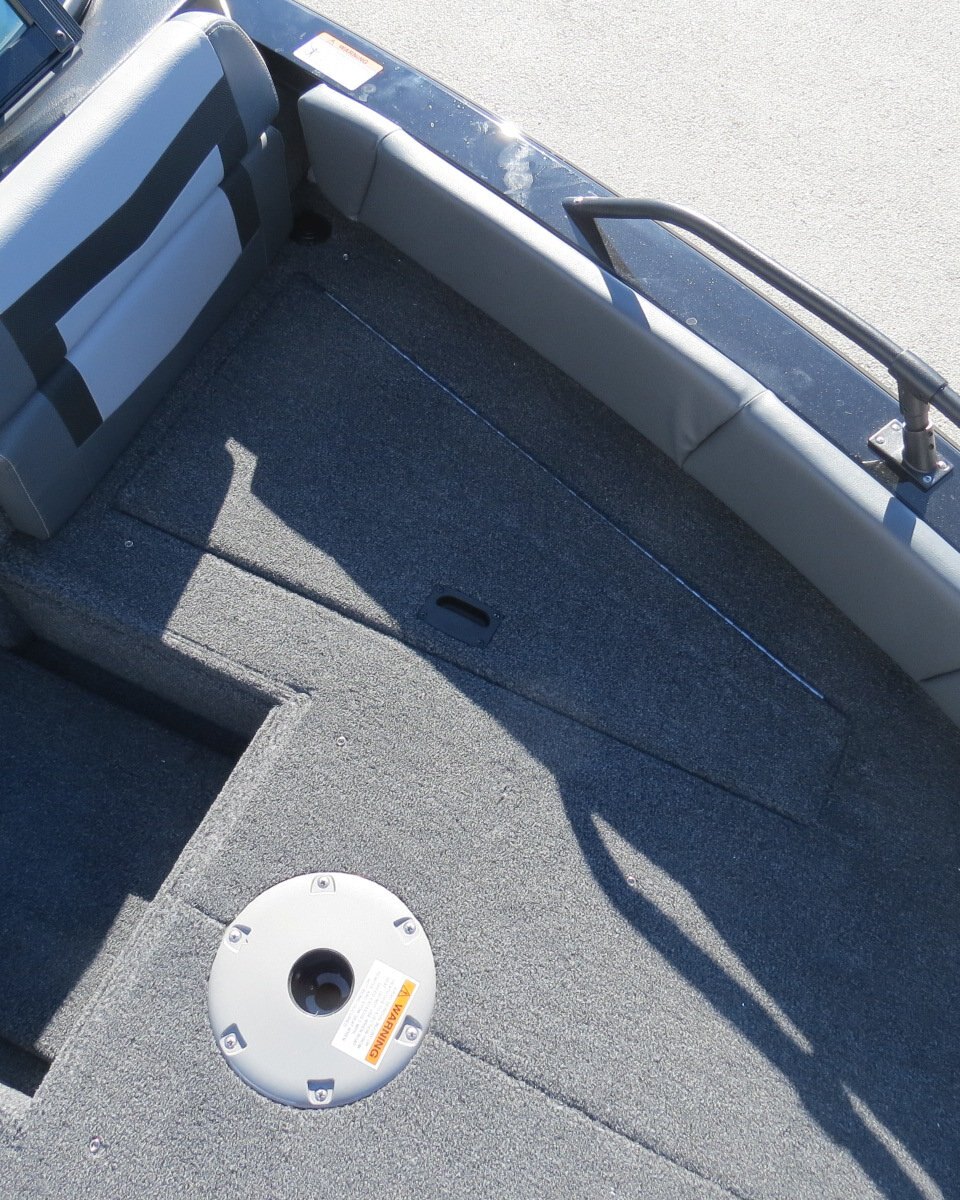 2025 LOWE BOATS FISH & SKI 1700