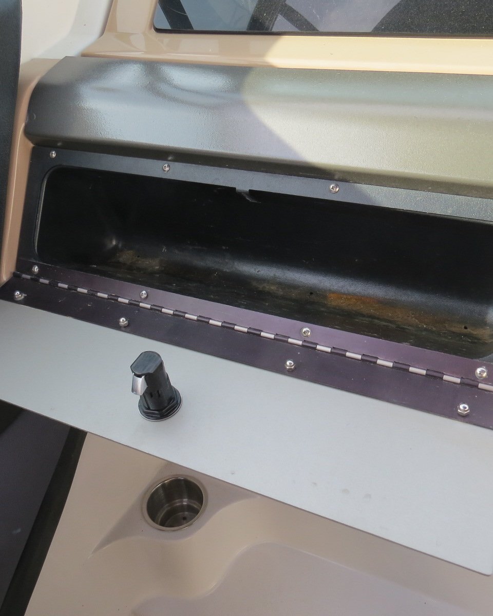 2009 Four Winns SL262