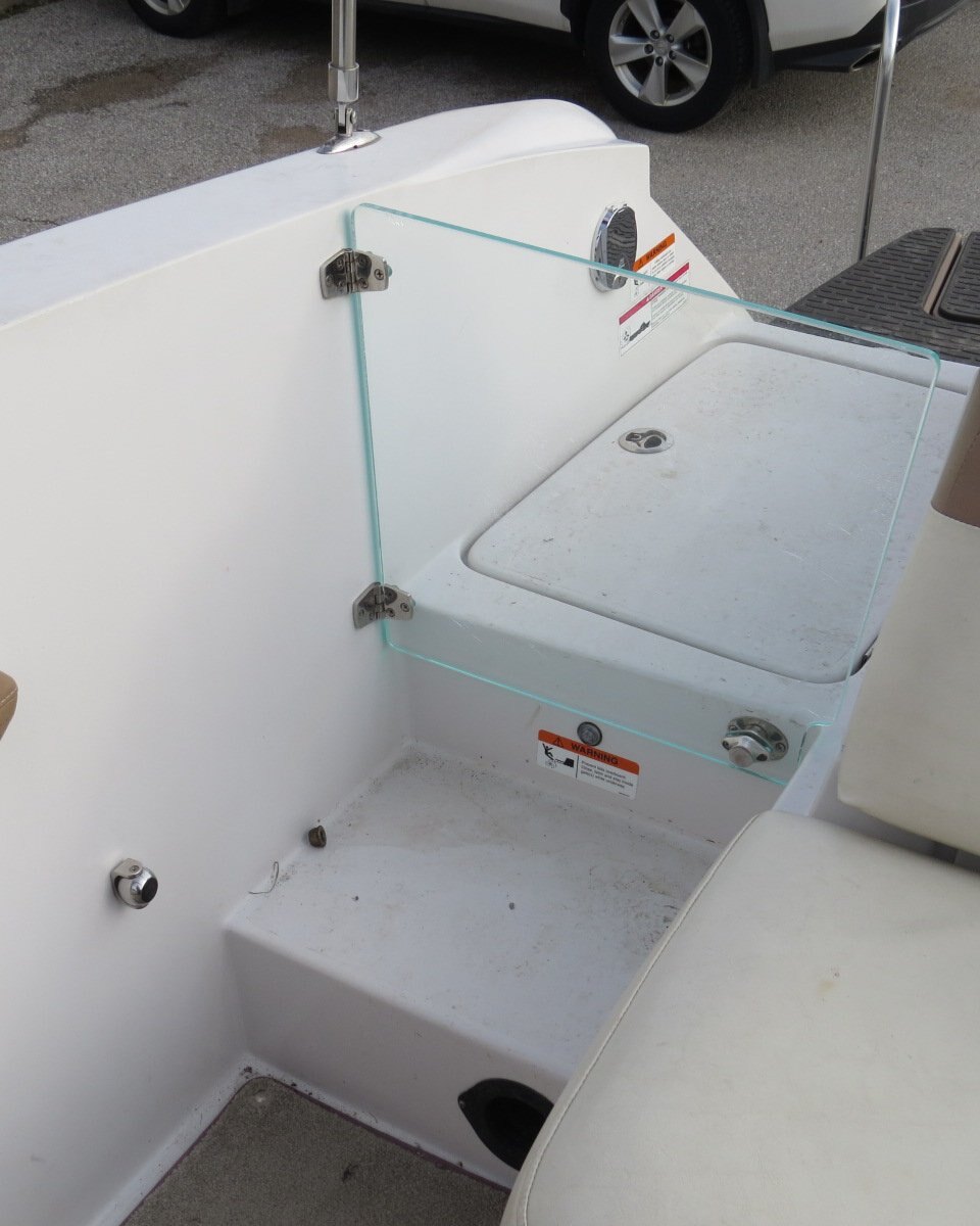 2009 Four Winns SL262