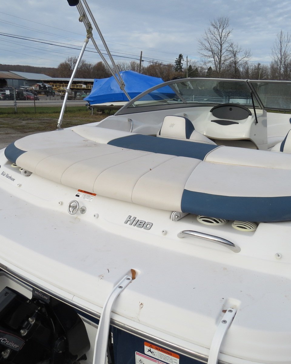 2011 Four Winns H180