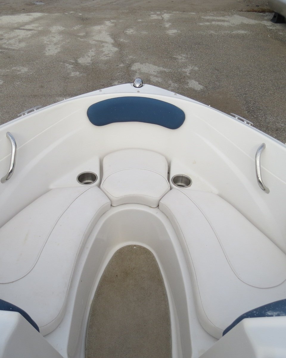 2011 Four Winns H180