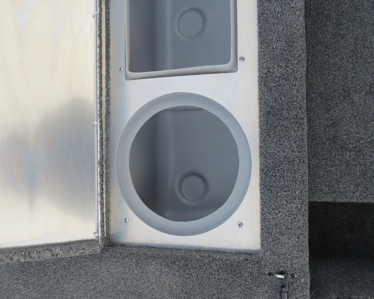 2026 LOWE BOATS SKORPION 17