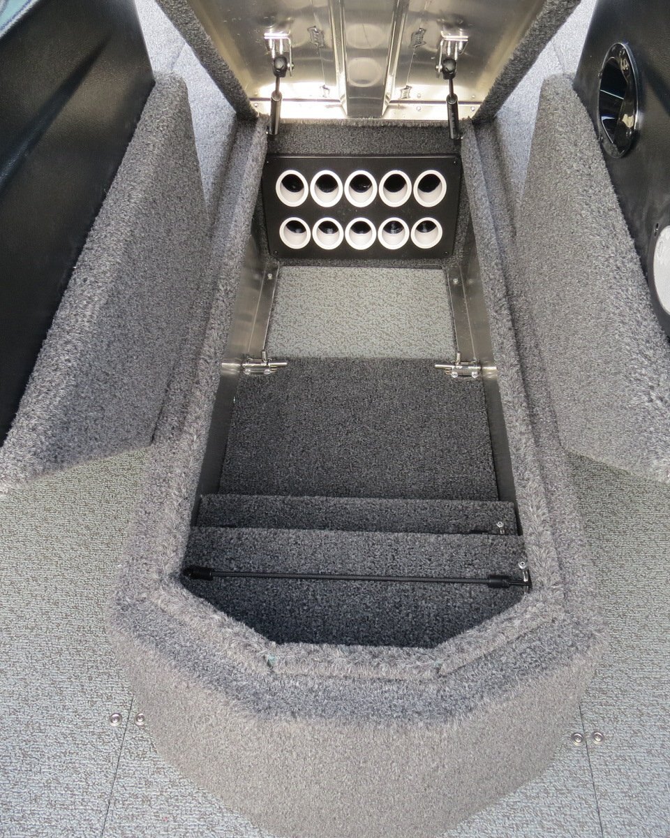 2026 LOWE BOATS FM1775WT