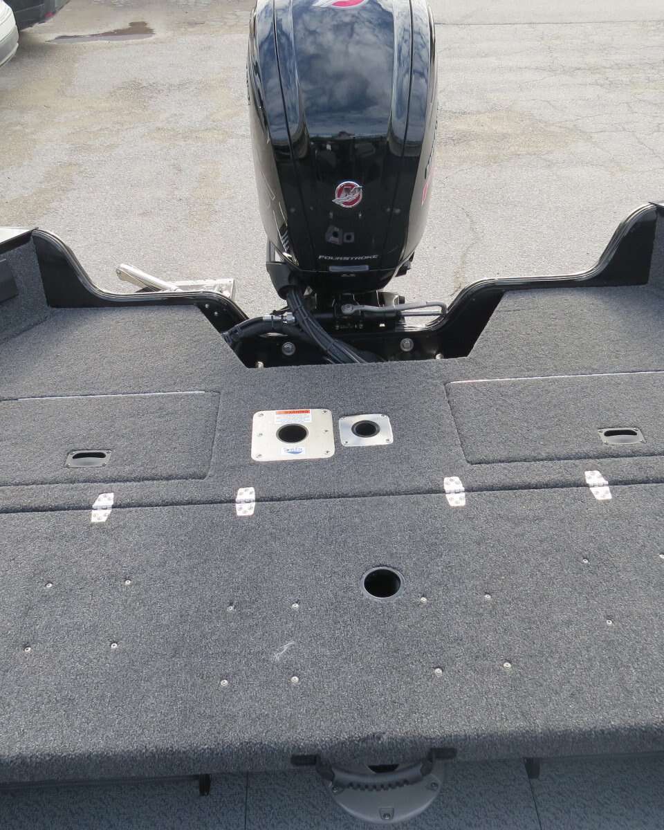 2026 LOWE BOATS FM1775WT