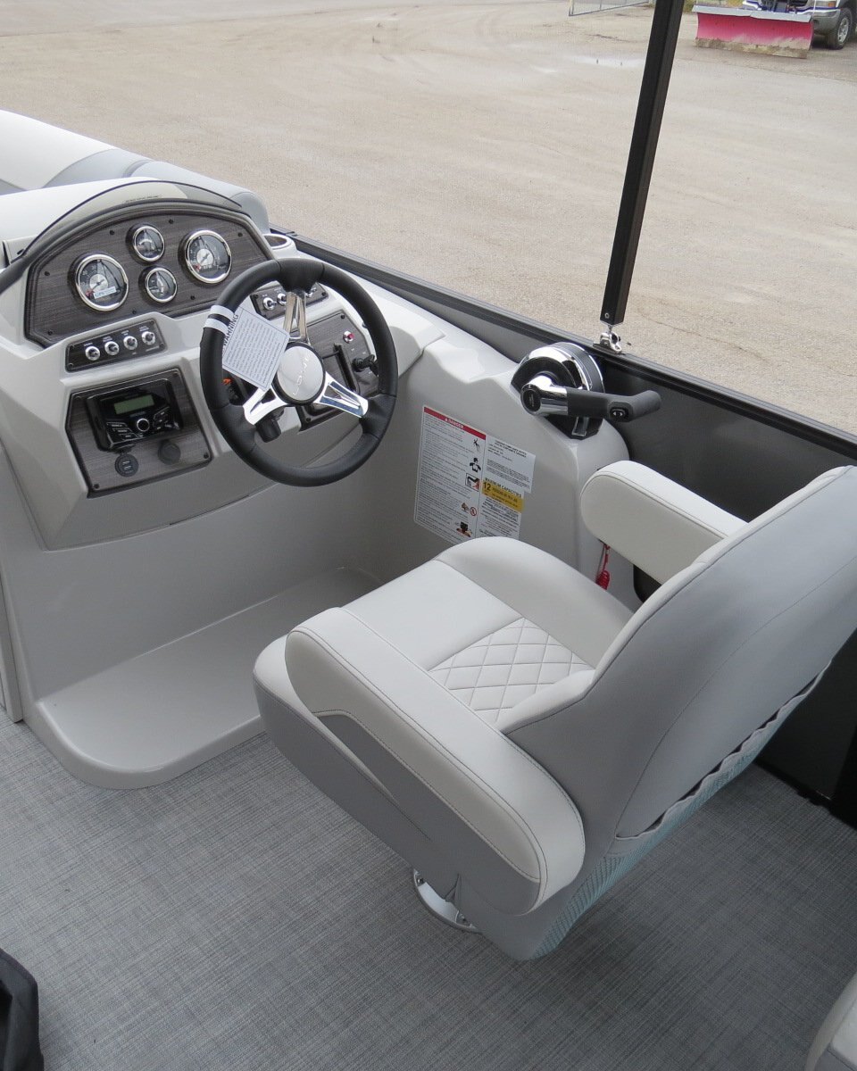 2026 LOWE BOATS SS230 WV