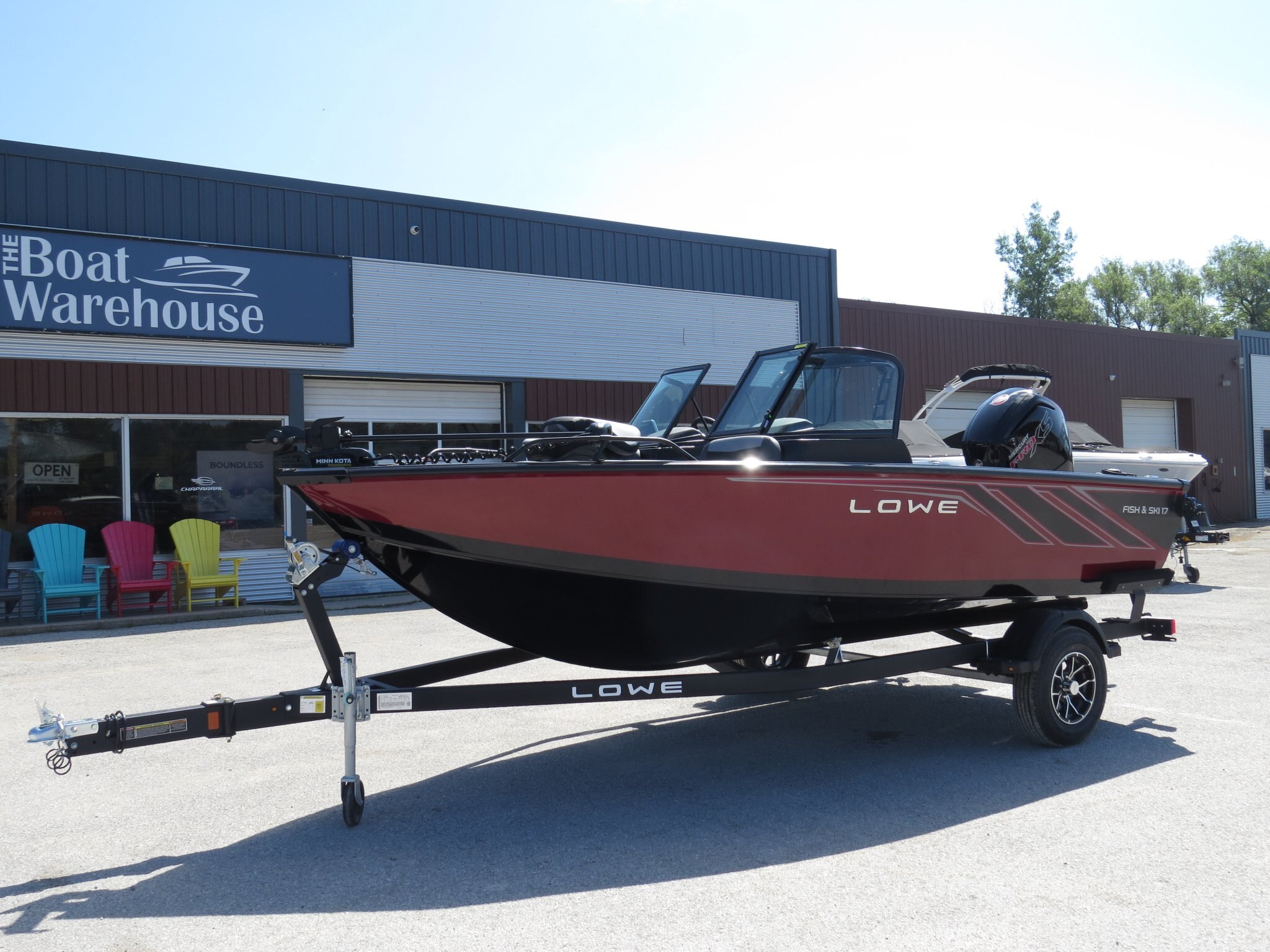 2026 LOWE BOATS FISH & SKI 17