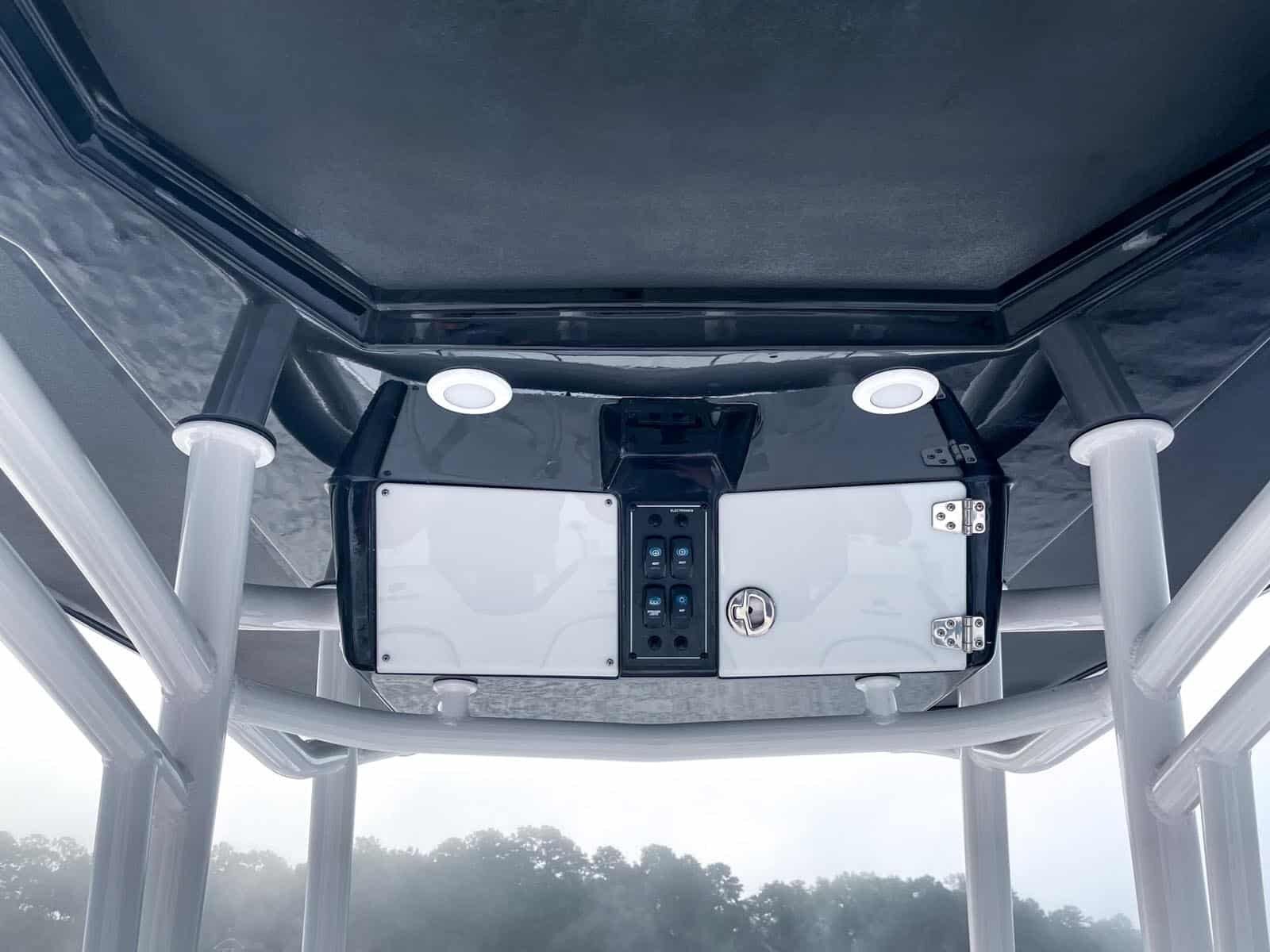 Stingray 24HY (CC)