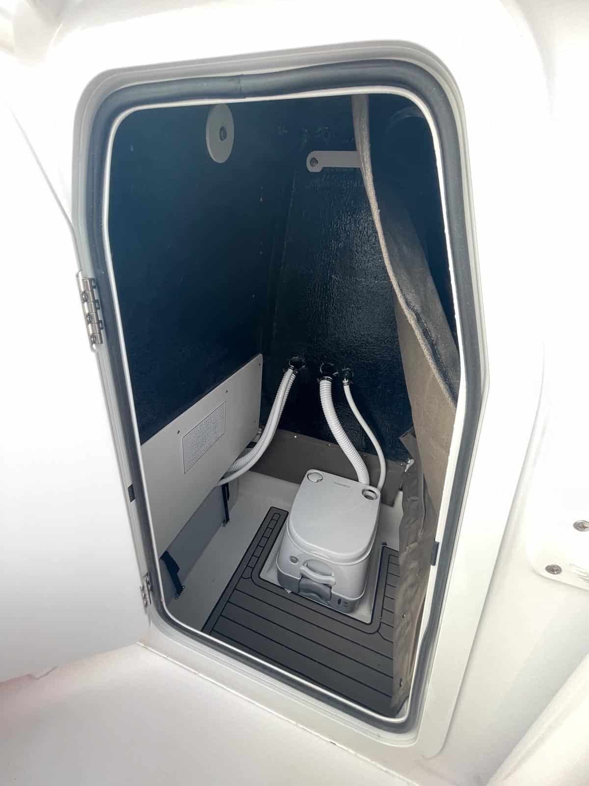 Stingray 24HY (CC)