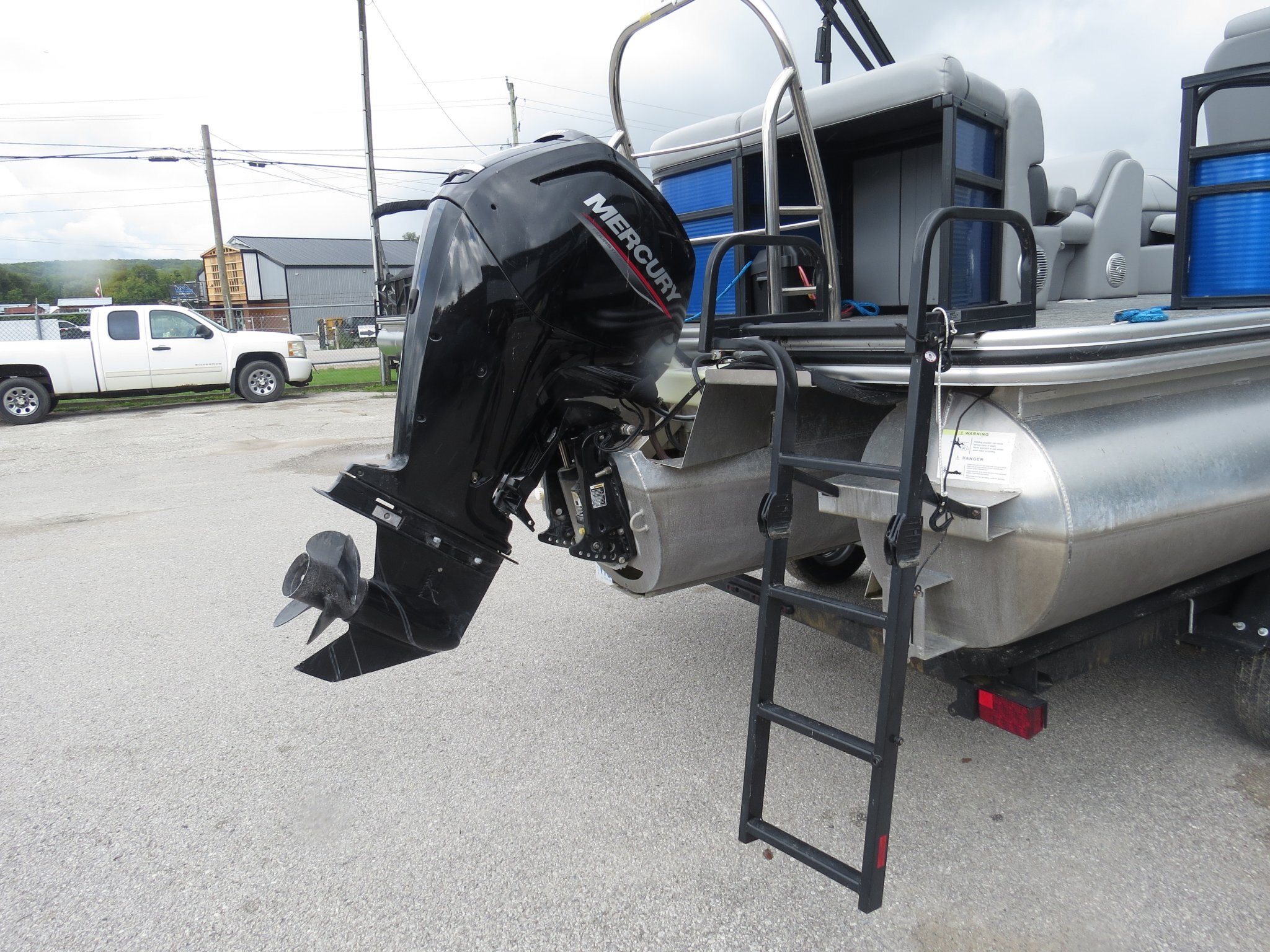 2021 LOWE SS210 V WITH MERCURY 115HP