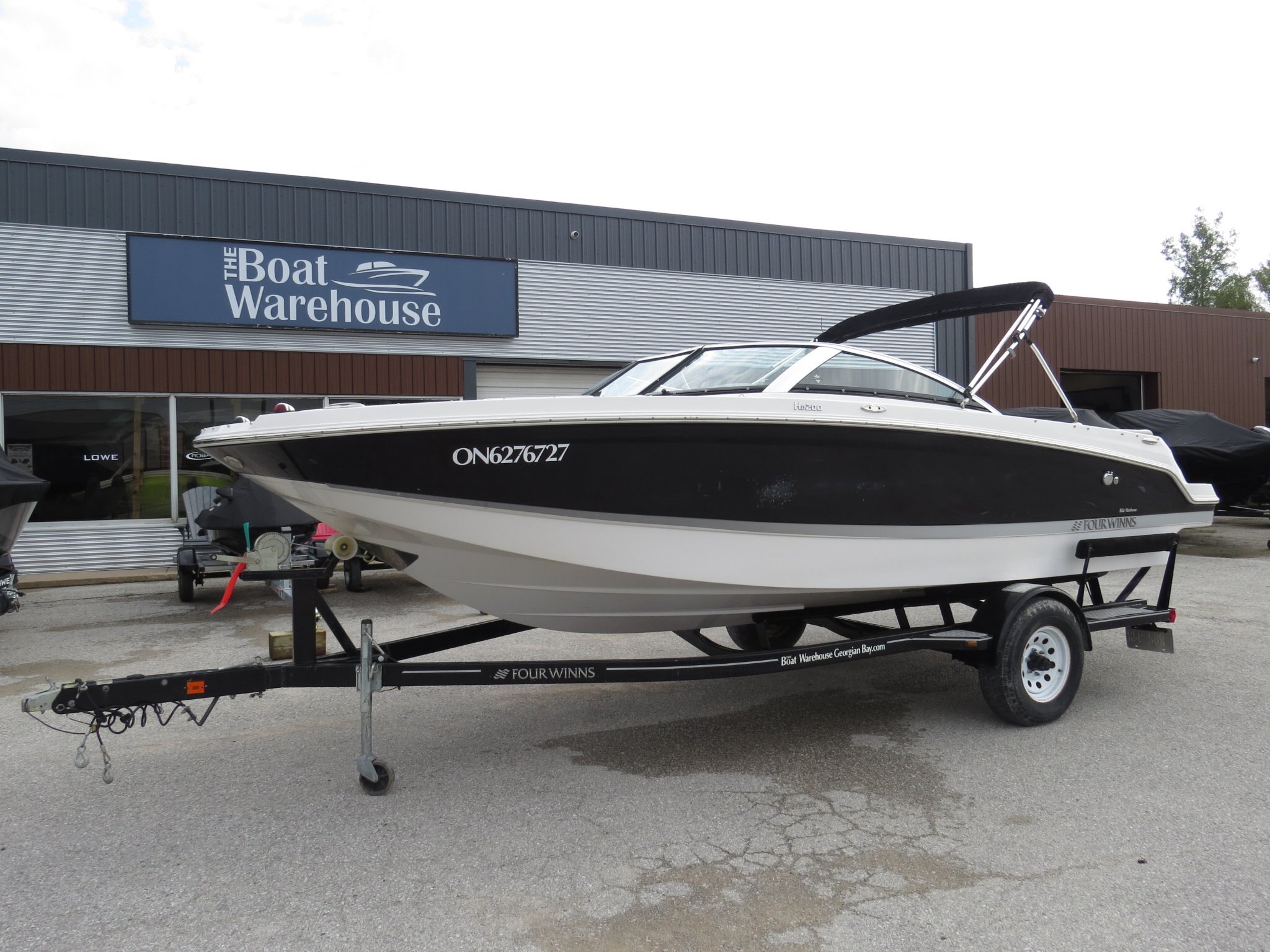 2018 FOUR WINNS HD200