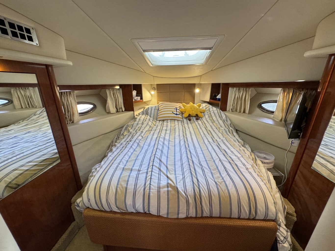 2007 Sea Ray 36 Sedan Bridge