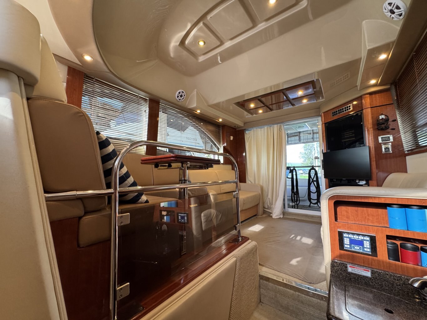 2007 Sea Ray 36 Sedan Bridge