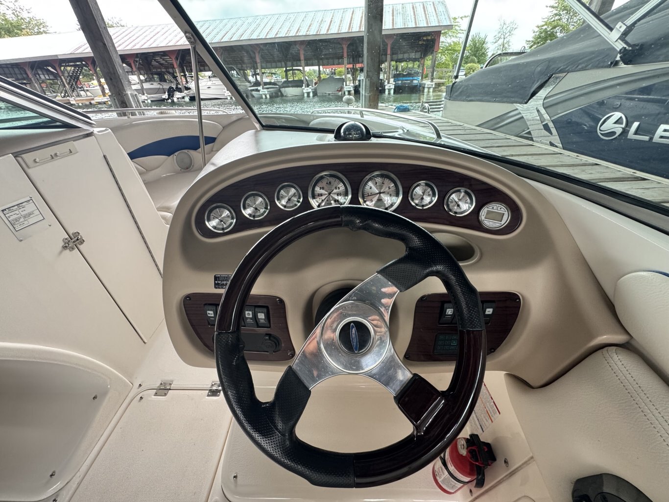 2003 Chaparral 220 SSI