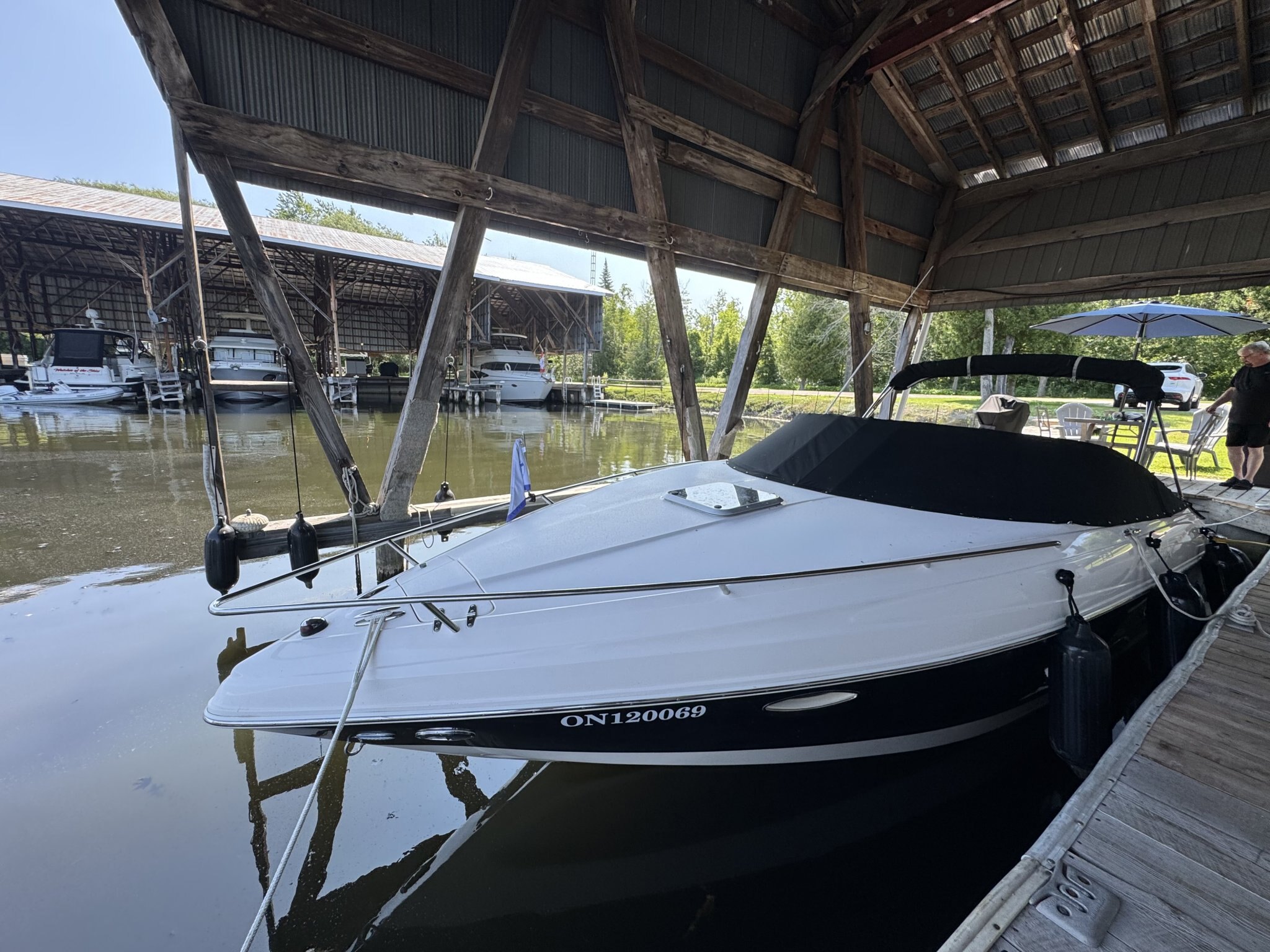 2005 Sea Ray 260 Sundancer