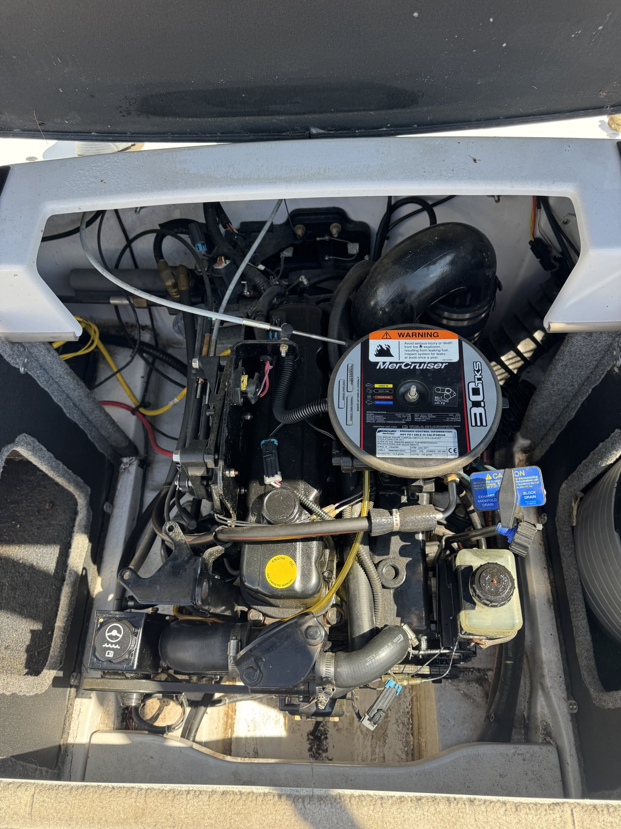 2012 Four Winns H180