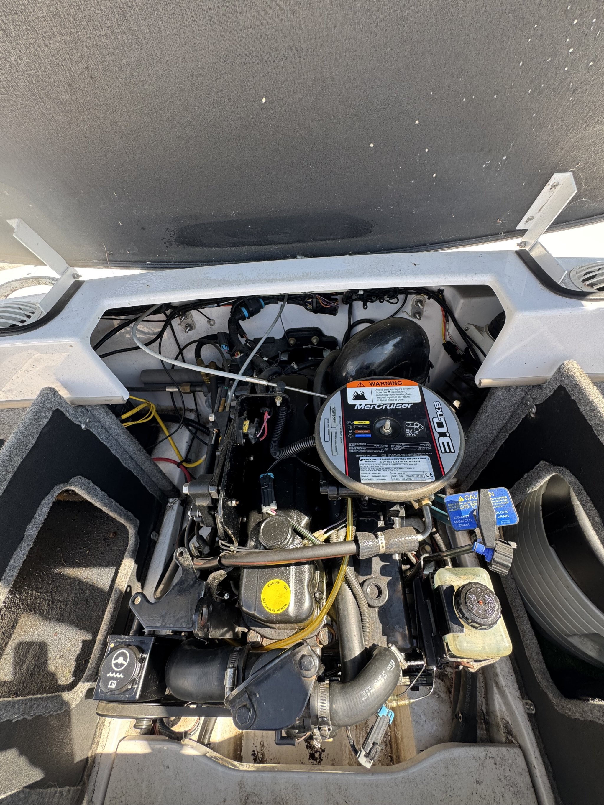 2012 Four Winns H180