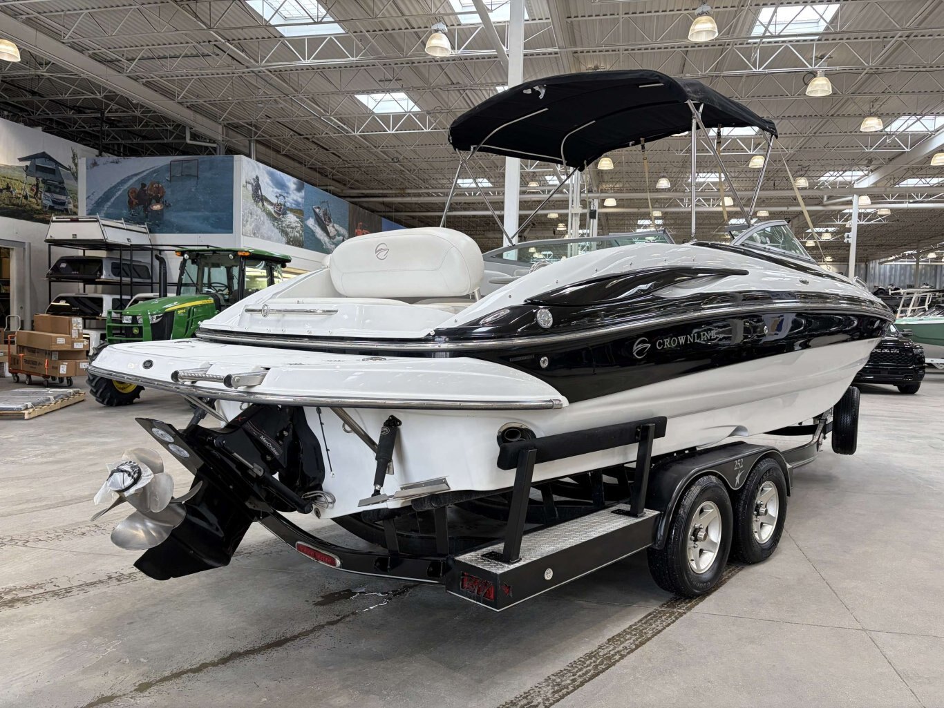 2007 Crownline 252 EX $94/week Endless Summer Fun!