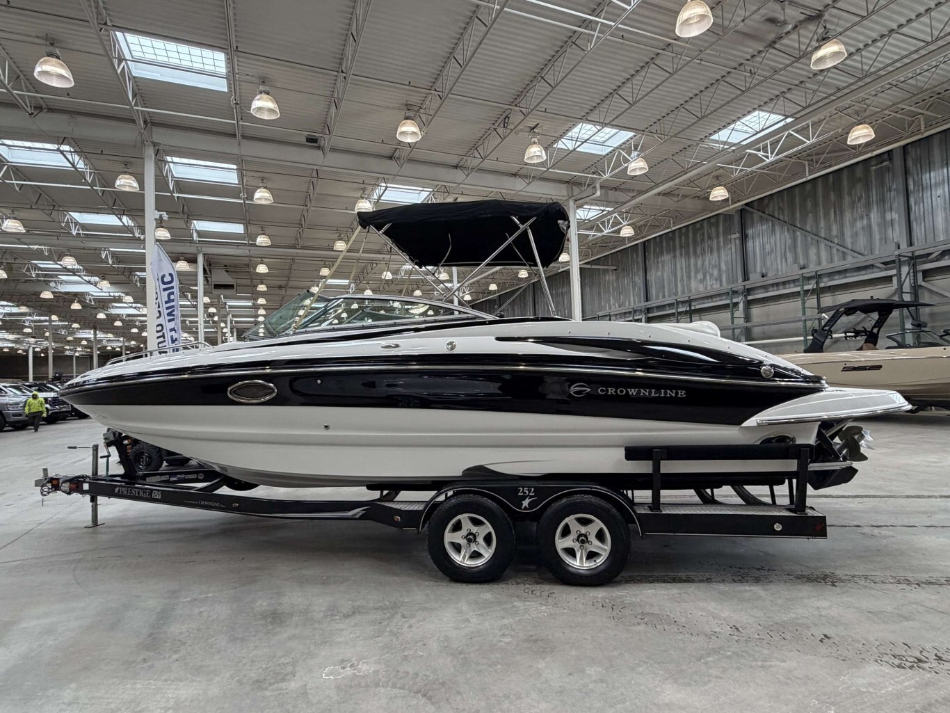 2007 Crownline 252 EX $94/week Endless Summer Fun!