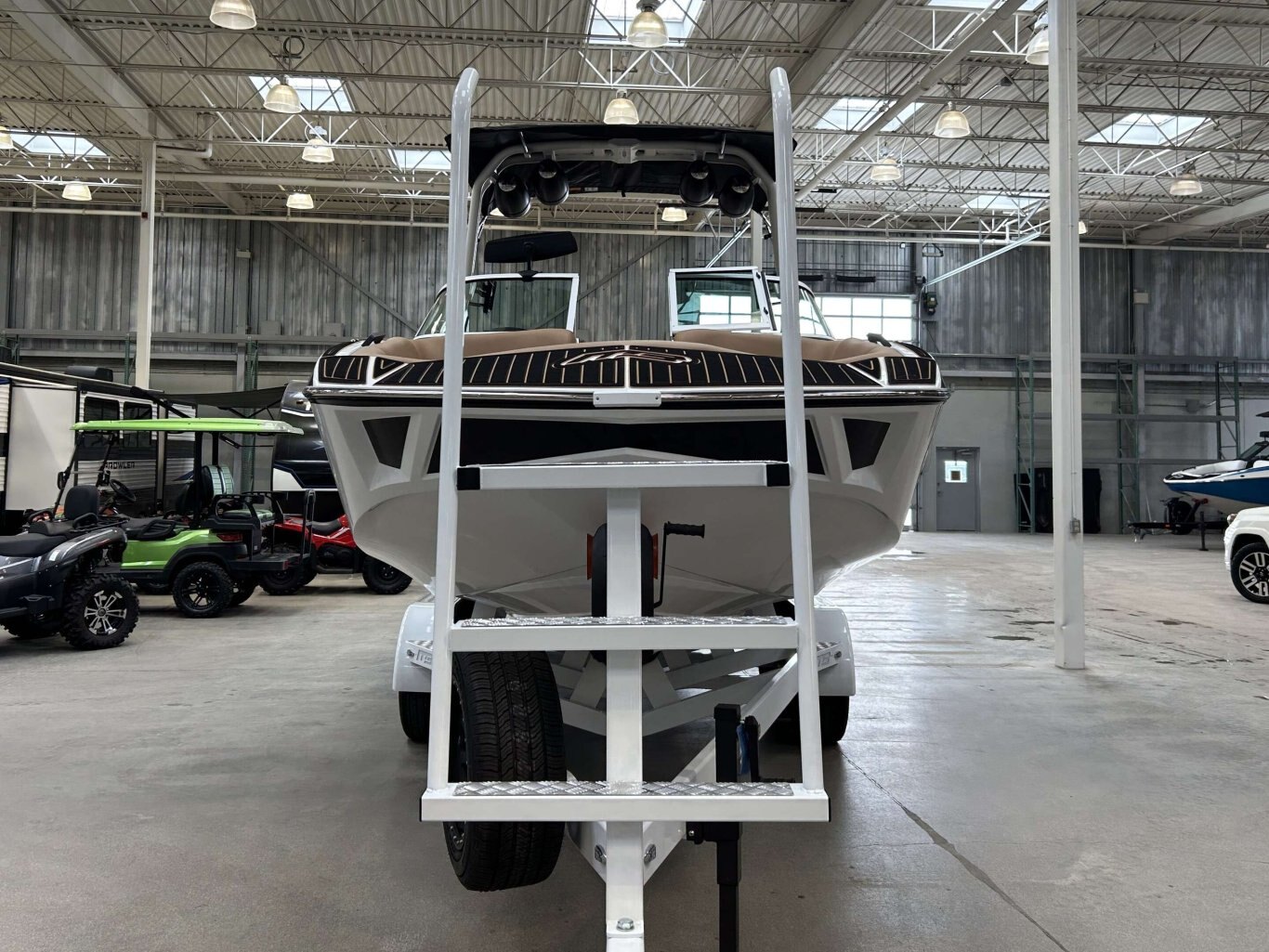2025 MB Sports B52 25 ALPHA $324/week Ultimate Exceptional Surf!
